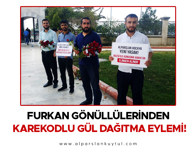 karekodlu-gul-dagitma-eylemi